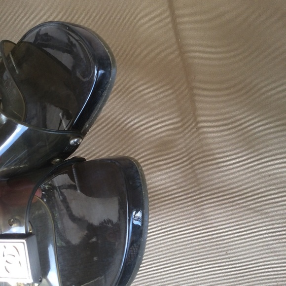 Authentic Chanel Sandals Size 36 (6) - Picture 6 of 6